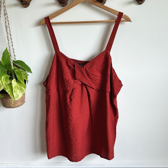 Simply Vera Vera Wang Tops - Simply Vera Vera Wang Rust Red Twist Front Smocked Back Camisole Top XXL